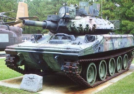 Фото 3 Легкий танк М551 Шеридан 