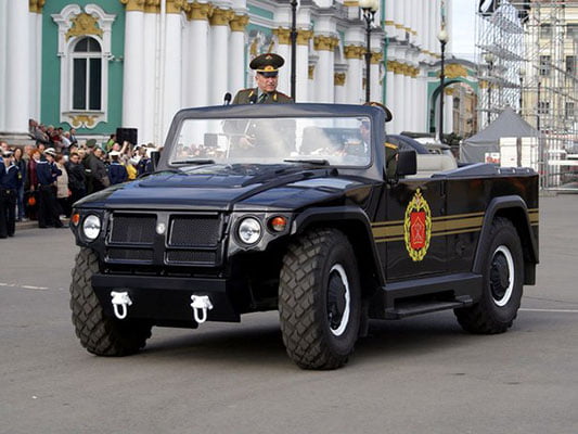Парадный автомобиль ГАЗ-СП46 «Тигр»