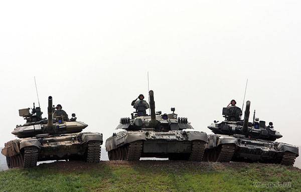 Т-90С; Т-80У; Т-90А