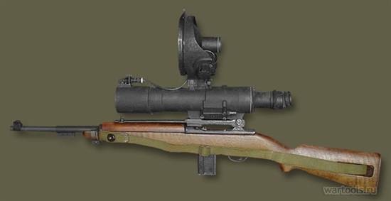 Автоматический карабин M3 Carbine с прибором ночного видения.