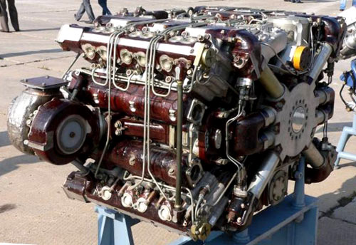 Двигатель 12Н360