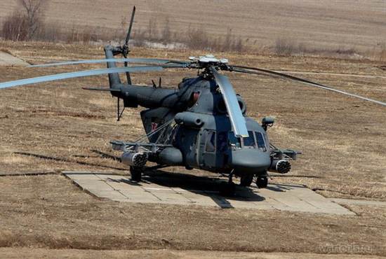 Военный вертолет Ми-8 АМТШ