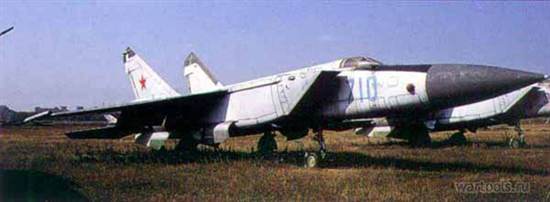 МиГ-25М