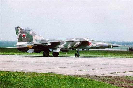 МиГ-25РБ