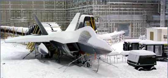 Климатические испытания F-22. 8 июня 2002 года, авиабаза Эглин