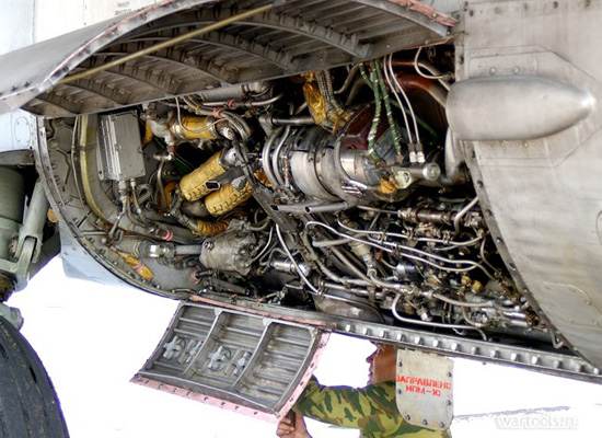 Отсек двигателя Р-15Б-300