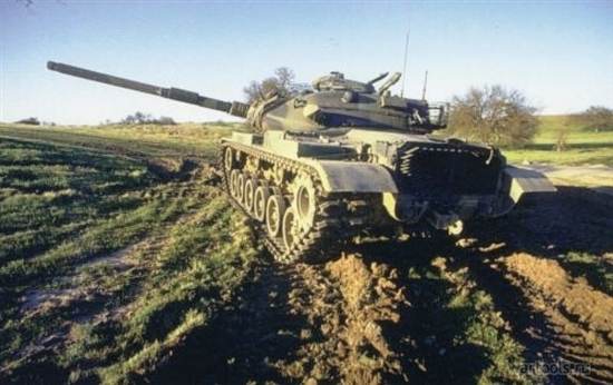 Фото 9 Основной танкM60 Patton 