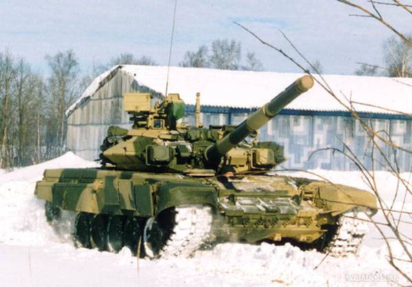 Танк Т-90 