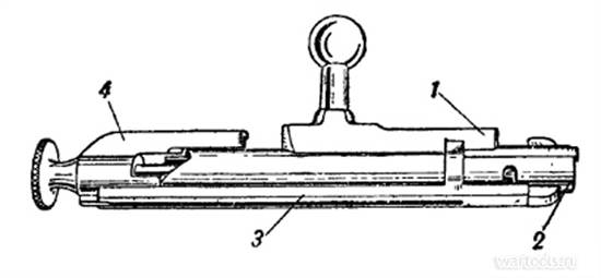 Затвор винтовки обр. 1891 года. 1 — стебель, 2 — боевая личинка, 3 — соединительная планка, 4 — курок.
