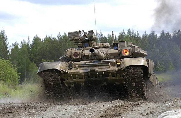 Фото основного боевого танка России Т-90АМ